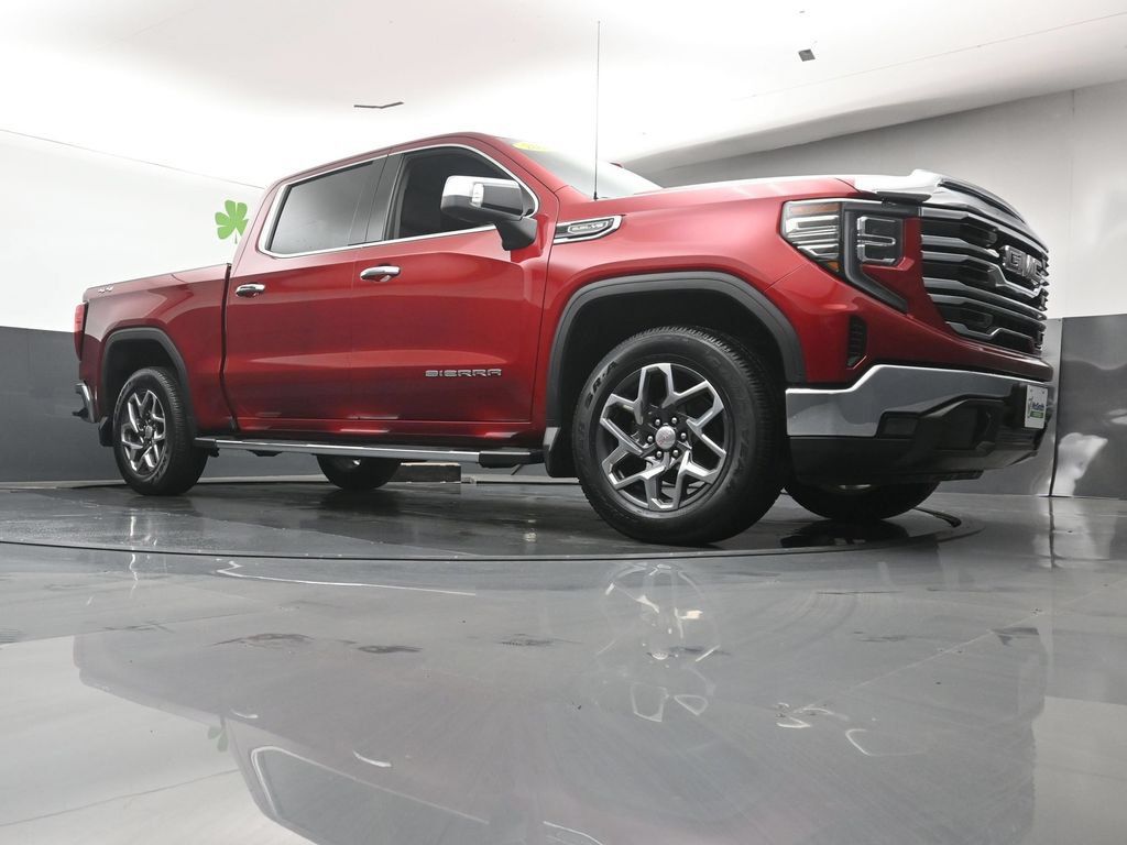 Used 2024 GMC Sierra 1500 SLT w/ SLT Premium Package AWD/4WD image 27