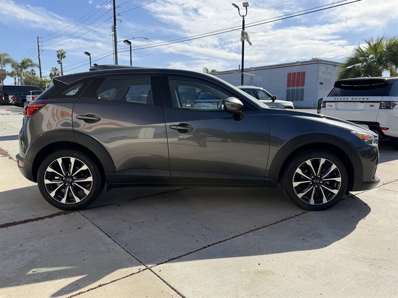 Used 2019 MAZDA CX-3 Touring FWD image 5