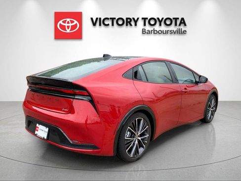 Used 2025 Toyota Prius Limited FWD image 7