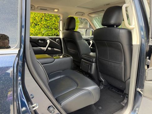 Used 2024 INFINITI QX80 Luxe image 40