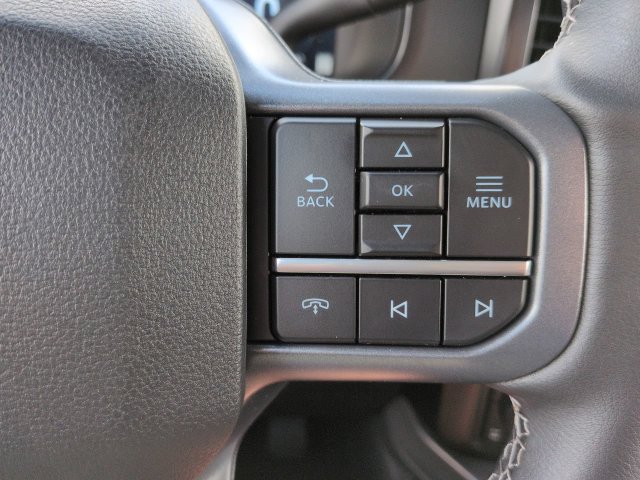 New 2026 Ford F250 Lariat w/ Black Appearance Package AWD/4WD image 27