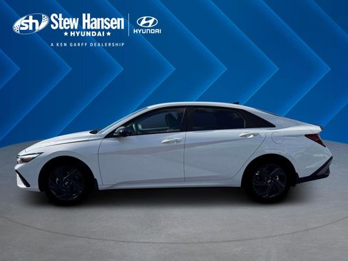 New 2026 Hyundai Elantra Sport FWD image 3