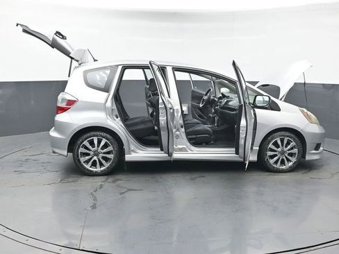 Used 2013 Honda Fit Sport image 45