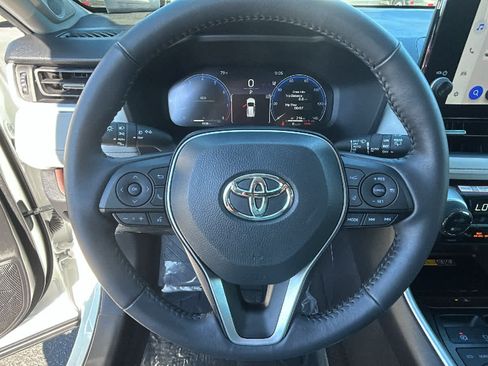 Used 2025 Toyota RAV4 Limited w/ Advanced Technology Package AWD/4WD image 18
