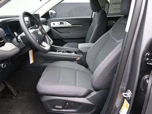 New 2026 Ford Explorer Active image 21