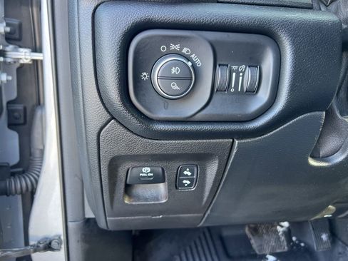 Used 2021 RAM 1500 Laramie w/ Sport Appearance Package image 16