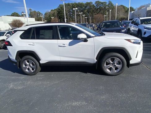 New 2025 Toyota RAV4 XLE image 13