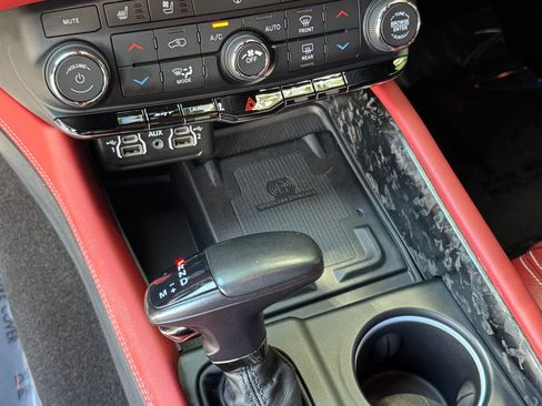 Used 2022 Dodge Durango SRT w/ Premium Interior Group AWD/4WD image 44