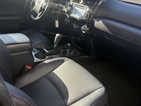 Used 2014 Toyota 4Runner Trail Premium image 27