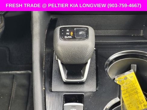 Used 2023 Nissan Rogue SV FWD image 24