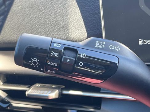 New 2026 Kia Sportage SX AWD/4WD image 37