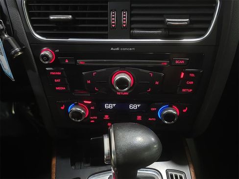 Used 2013 Audi A5 2.0T Premium image 20