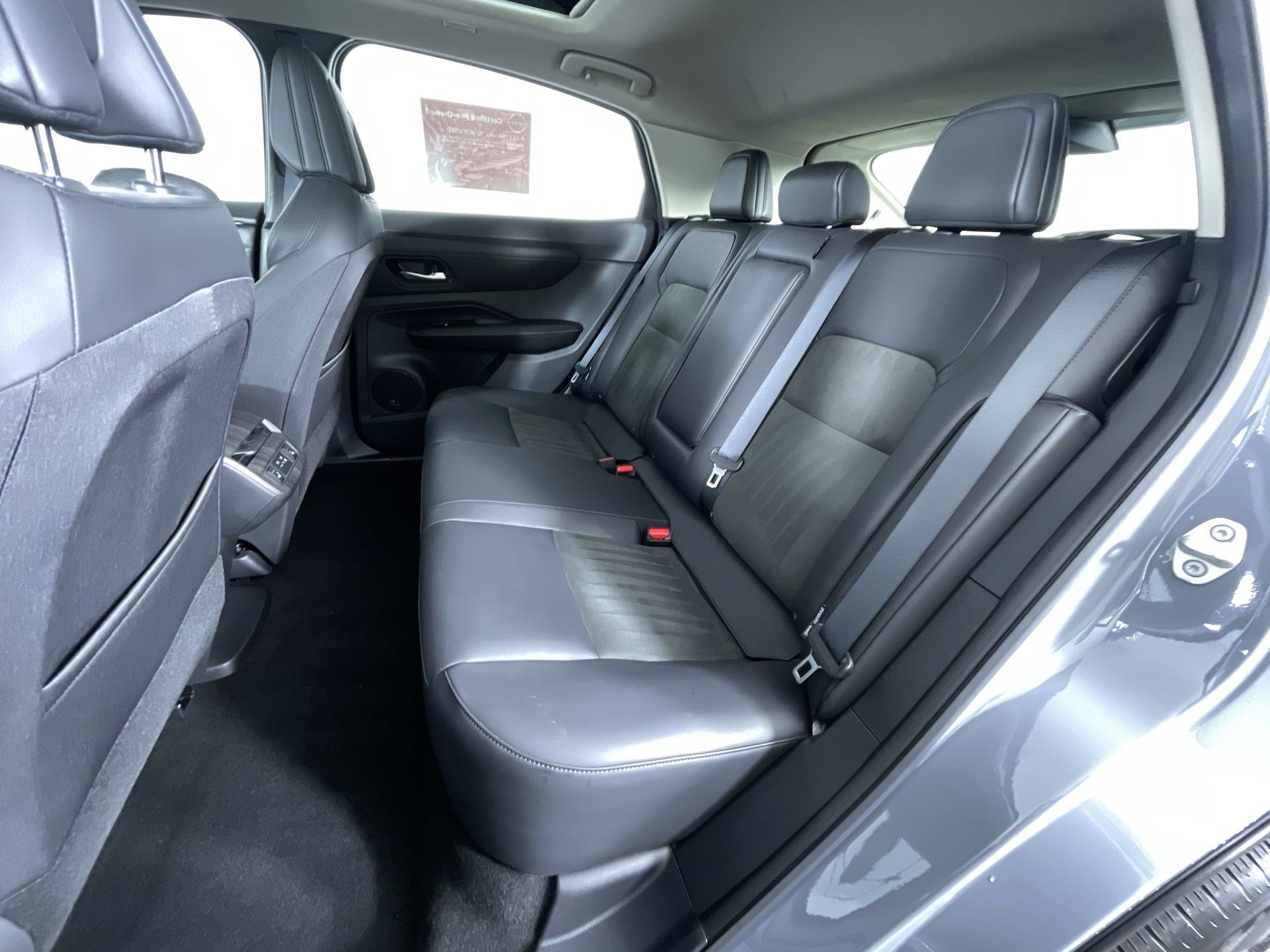 Certified 2024 Nissan Ariya AWD image 22