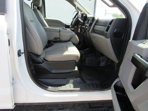 Used 2021 Ford F550 4x4 Crew Cab Super Duty image 13
