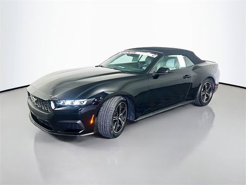 Used 2024 Ford Mustang Premium image 3