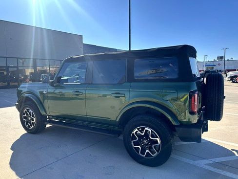 Used 2024 Ford Bronco Outer Banks image 9