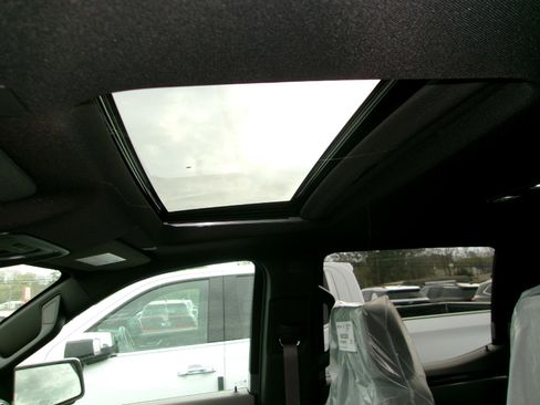 New 2026 Chevrolet Silverado 1500 LTZ w/ LTZ Premium Package image 26