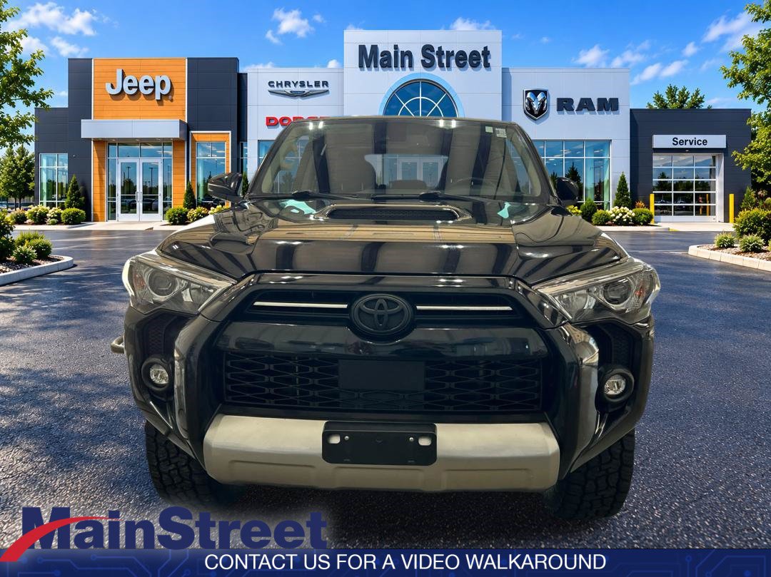 Used 2023 Toyota 4Runner TRD Off-Road Premium w/ Moonroof Package AWD/4WD image 8