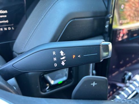 New 2026 GMC Yukon Denali w/ Sun & Power Step Package AWD/4WD image 56