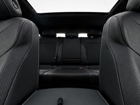 Certified 2025 Volkswagen ID.4 Pro S Plus AWD/4WD image 28