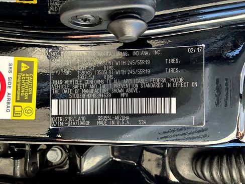 Used 2017 Toyota Highlander Limited Platinum image 35