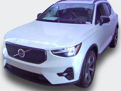 Certified 2025 Volvo XC40 B5 Plus