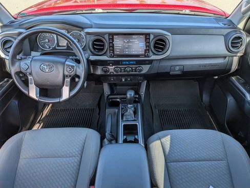 Used 2021 Toyota Tacoma SR5 image 15