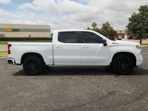 Used 2024 Chevrolet Silverado 1500 RST AWD/4WD image 5