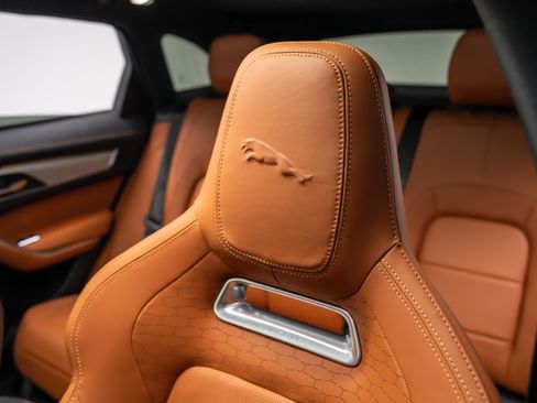 New 2026 Jaguar F-PACE R-Dynamic S AWD/4WD image 15
