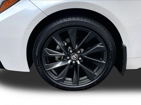 Certified 2025 Toyota Corolla SE w/ Convenience Package FWD image 11