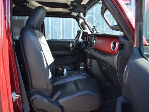 Used 2021 Jeep Wrangler Unlimited Rubicon AWD/4WD image 25