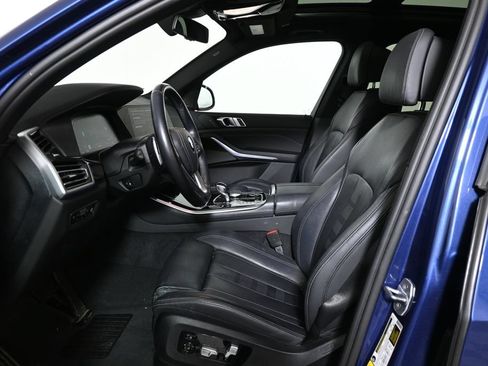 Used 2020 BMW X5 xDrive40i w/ Executive Package AWD/4WD image 3