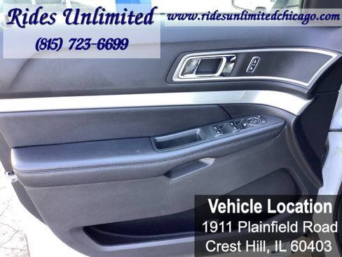 Used 2017 Ford Explorer XLT FWD image 11