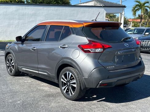 Used 2019 Nissan Kicks SR w/ SR Premium Package image 3