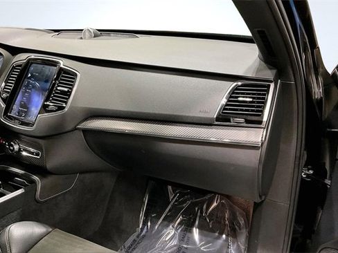 Used 2018 Volvo XC90 T6 R-Design w/ Convenience Package image 17
