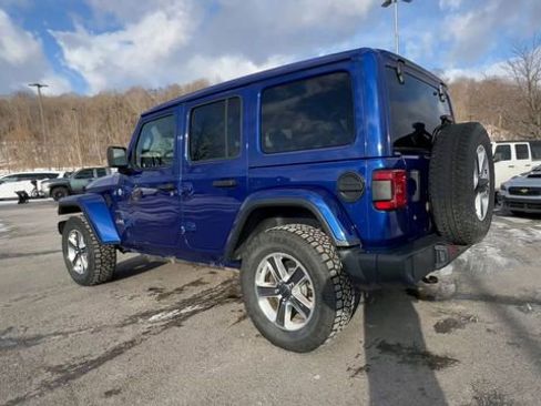 Used 2020 Jeep Wrangler Unlimited Sahara AWD/4WD image 6