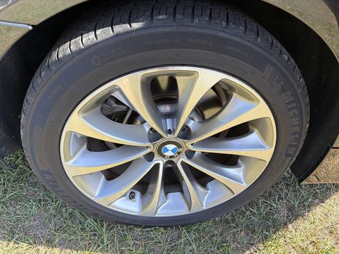 Used 2016 BMW 528i Sedan RWD image 9