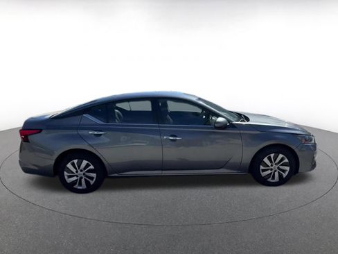 Used 2023 Nissan Altima 2.5 S image 16