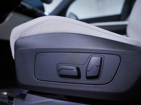 New 2026 BMW X1 xDrive28i w/ Convenience Package image 12