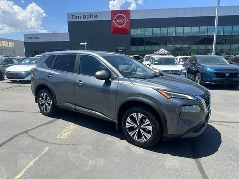 Used 2023 Nissan Rogue SV FWD image 1