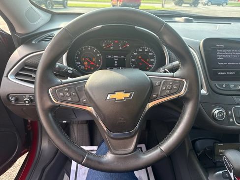 Used 2024 Chevrolet Malibu RS FWD image 18