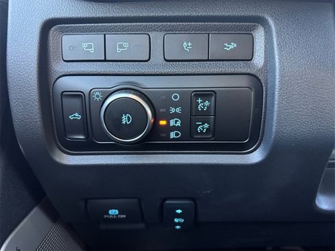 Used 2024 Ford F350 Lariat w/ Lariat Ultimate Package image 23