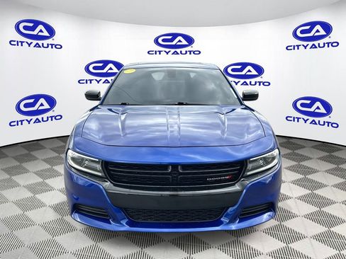 Used 2021 Dodge Charger SXT w/ Blacktop Package image 10