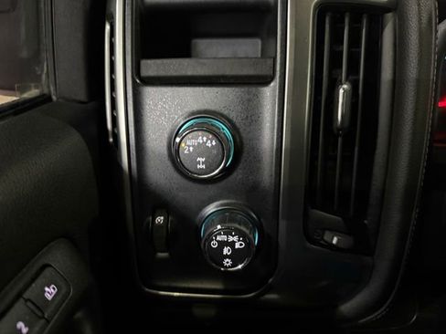 Used 2018 Chevrolet Silverado 1500 LTZ w/ Sport Package image 13