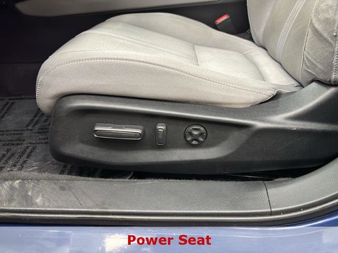 Used 2018 Honda Accord EX image 16