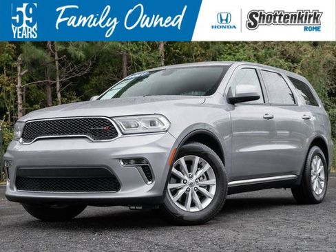 Used 2021 Dodge Durango SXT w/ 3rd Row Seating Group image 1