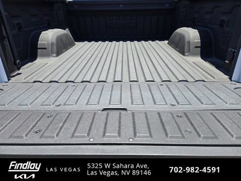 Used 2025 GMC Sierra 1500 AT4X AWD/4WD image 18