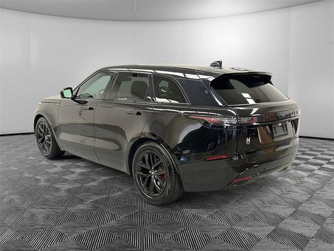 Used 2025 Land Rover Range Rover Velar Dynamic SE image 3