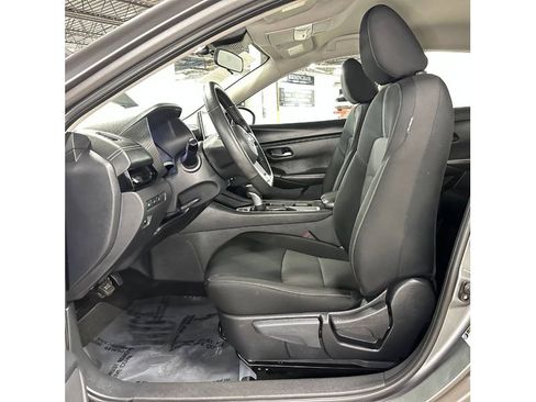 Used 2025 Nissan Sentra SV w/ All-Weather Package image 11