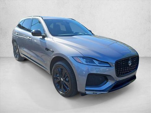 Used 2026 Jaguar F-PACE R-Dynamic S AWD/4WD image 3